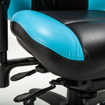 Gx7 gaming chair stitched blue and black seat close up