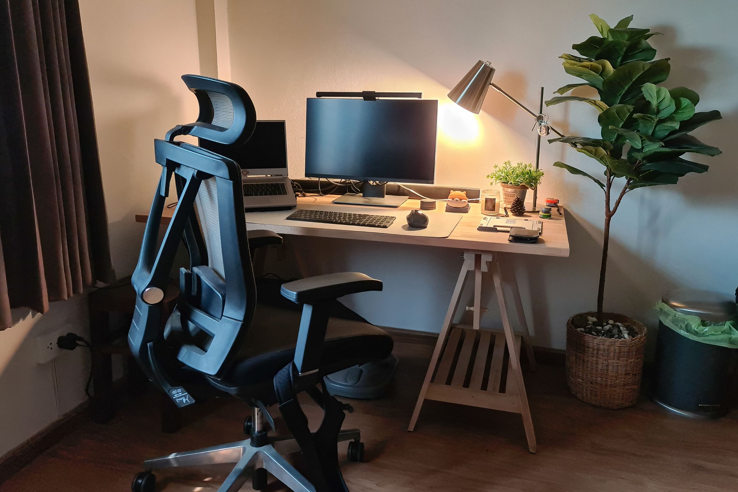 The Latest Trends in Ergonomic Office Furniture: Combining Style and Functionality